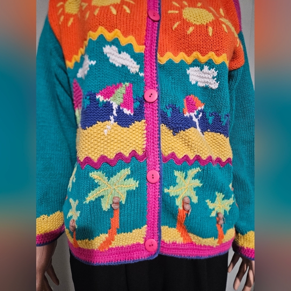 Vintage Hand Knit Beach Scene Cardigan – Statement Graphic Sweater. S/M - Picture 6 of 16